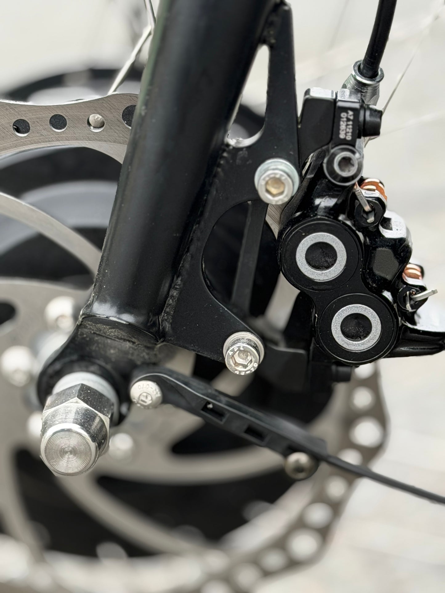 Nákladní elektrokolo Cargio Joy 2 Černé s látkovým boxem