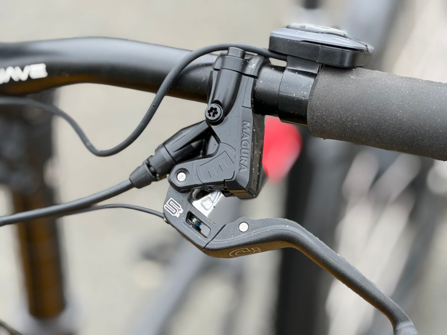 Nákladní elektrokolo Cargio Joy 2 Černé s látkovým boxem